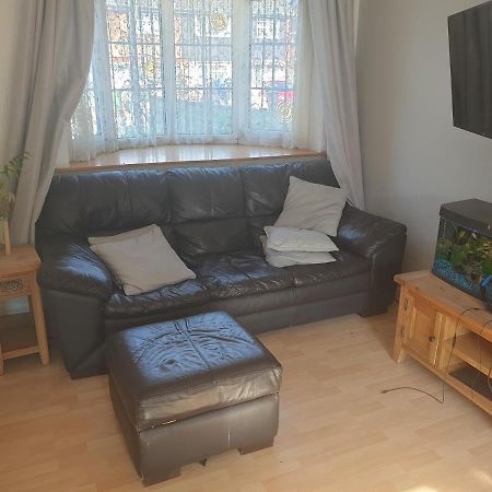Harry Potter Theme Double Room In Shared House Watford  Exteriér fotografie