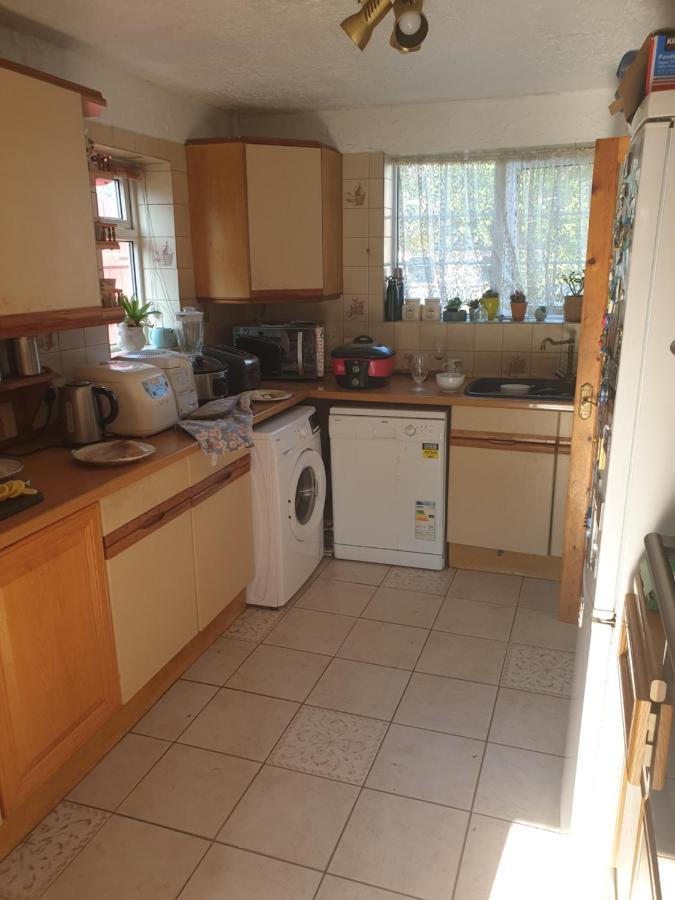 Harry Potter Theme Double Room In Shared House Watford  Exteriér fotografie